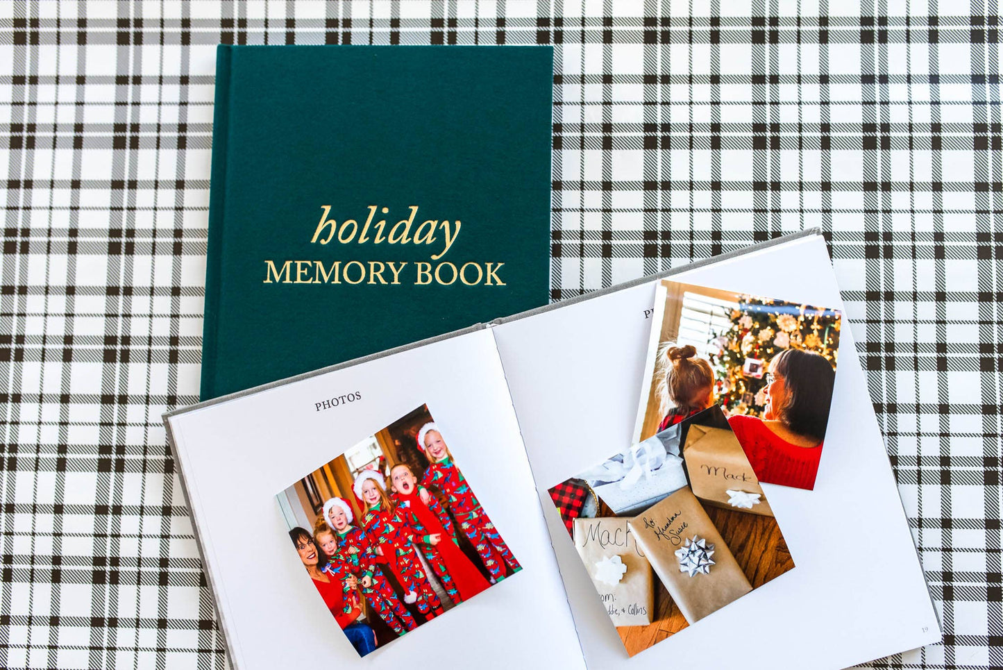 Holiday Memory Book & Family Keepsake | Memory Scrapbook: Emerald